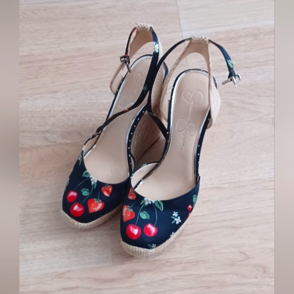 Jessica Simpson Wedges (INTACT)